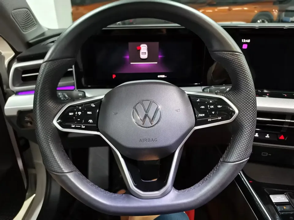Volkswagen Lamando Lingdu 2023 Lingdu L 280TSI DSG Cool Edition 2023 — thumbnail 4