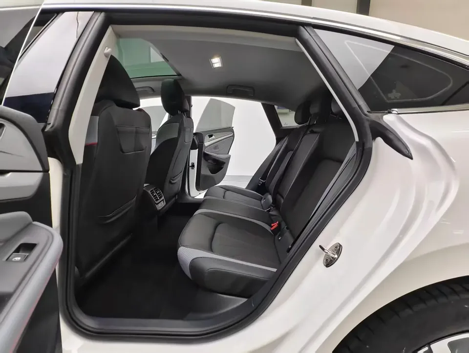 Volkswagen Lamando Lingdu 2023 Lingdu L 280TSI DSG Cool Edition 2023 — thumbnail 5