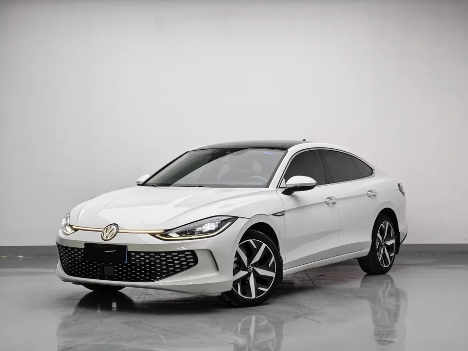 Volkswagen Lamando Lingdu 2023 Lingdu L 280TSI DSG Cool Edition 2023 — photo 1, buy with delivery to Moscow