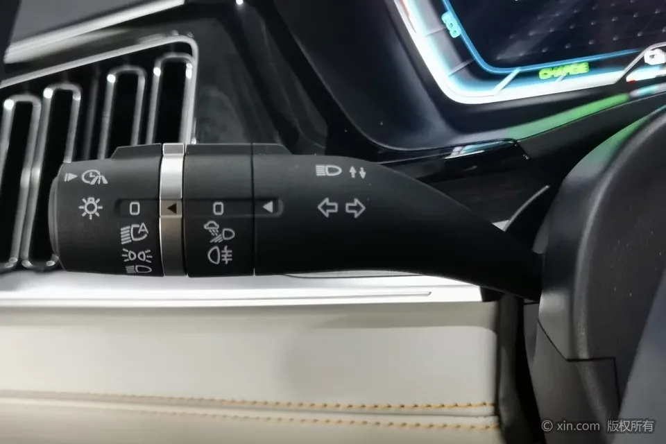 BYD Song PLUS DM Song PLUS DM 2021 DM-i 110KM 2WD Flagship PLUS 2023 — thumbnail 4
