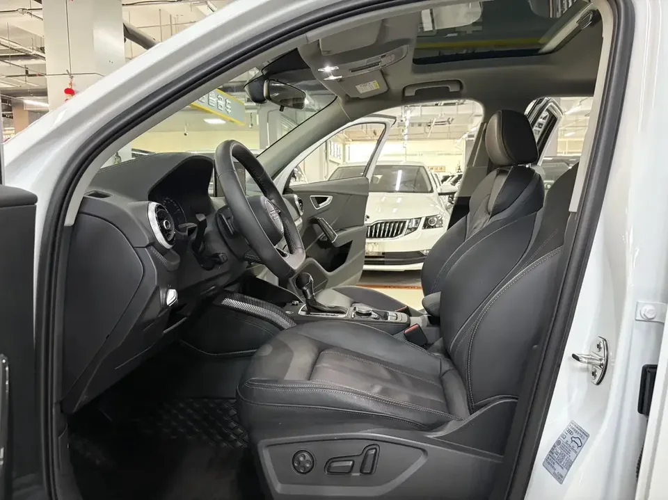 Audi Q2L Audi Q2L 2022 35 TFSI Stylish Dynamic 2023 — миниатюра 3