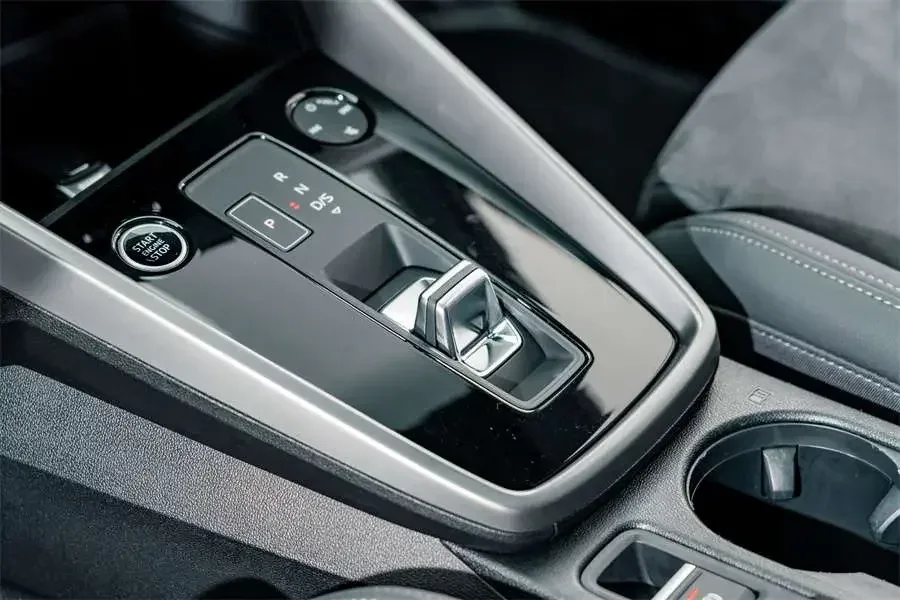 Audi A3 Audi A3 2024 Sportback 35 TFSI Luxury Sports 2023 — thumbnail 5