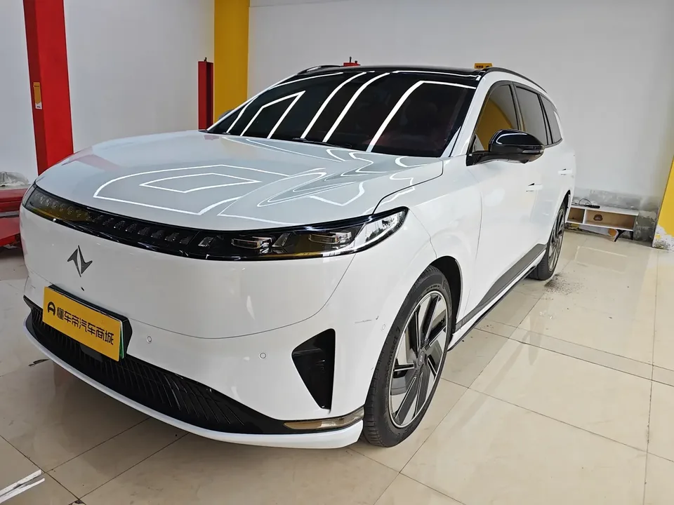 Dongfeng Yipai 008 Yipai 008 2025 210Max Ruyi Edition 6 Seaters 2025 — photo 1, buy with delivery to Moscow