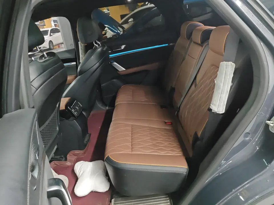 BYD Tang DM Tang DM 2021 DM-i 1.5T 112KM Premium Edition 2022 — thumbnail 3