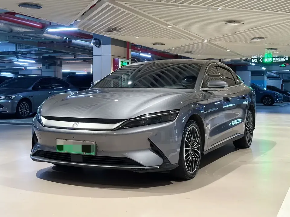 BYD Han EV Han EV 2021 Standard Range Deluxe 2022 — photo 1, buy with delivery to Moscow