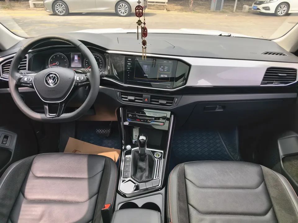 Volkswagen Tayron Tanyue 2022 280TSI 2WD Luxury Smart Edition 2022 — thumbnail 4