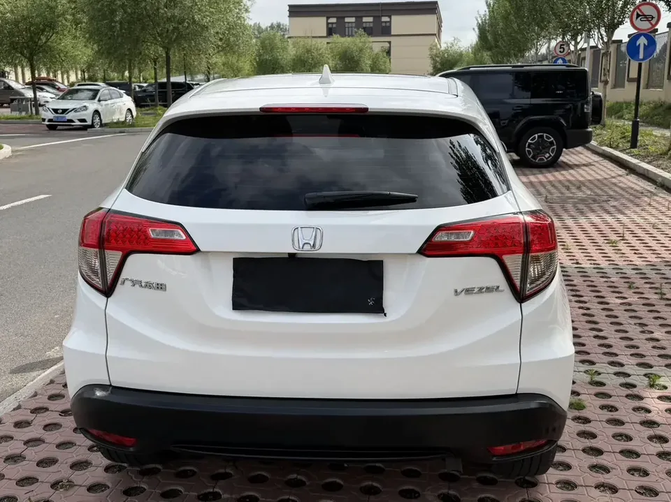 Honda VEZEL Binzhi 2022 1.5L CVT Elite Smart Edition 2022 — thumbnail 2