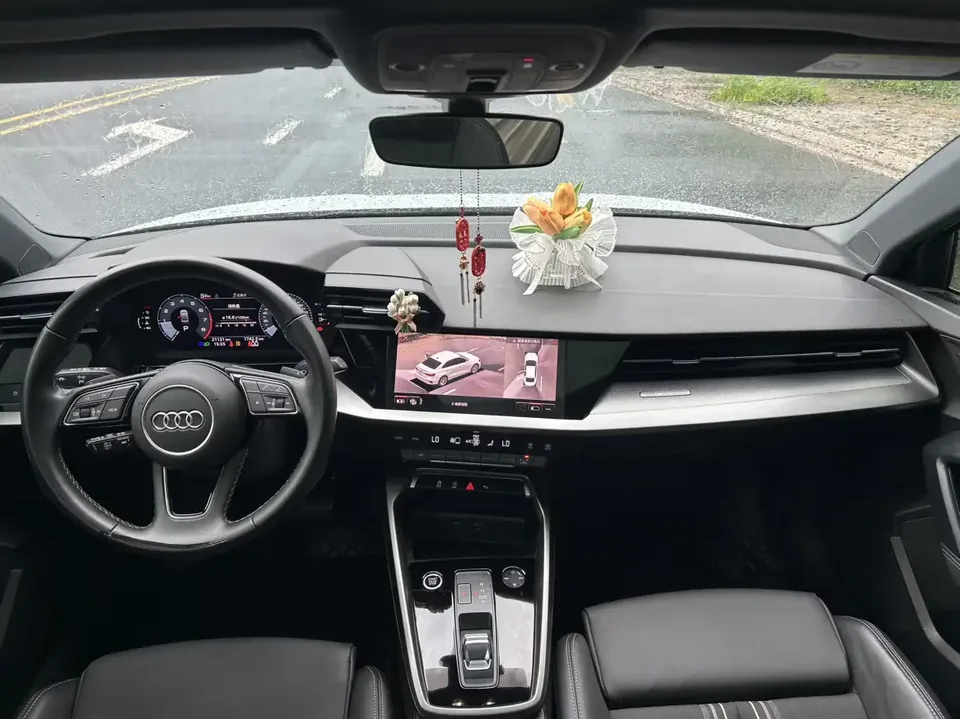 Audi A3 Audi A3 2023 A3L Limousine 35 TFSI facelift: stylish and sporty 2023 — thumbnail 3