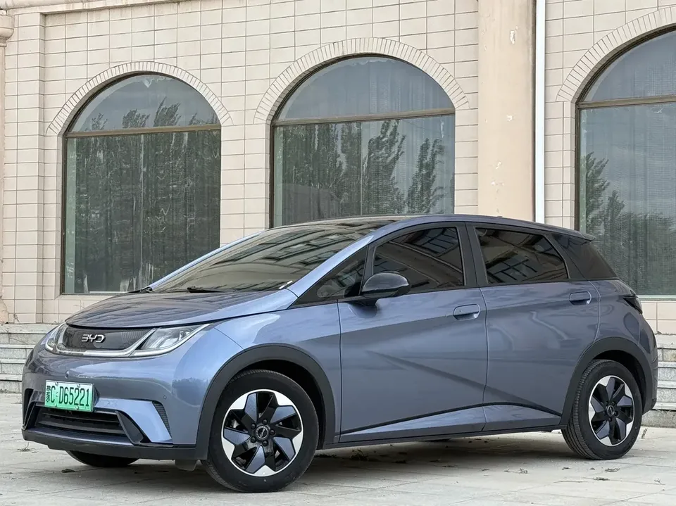 BYD Dolphin dolphin 2024 Glory Edition 420km Freedom Edition 2024 — photo 1, buy with delivery to Moscow