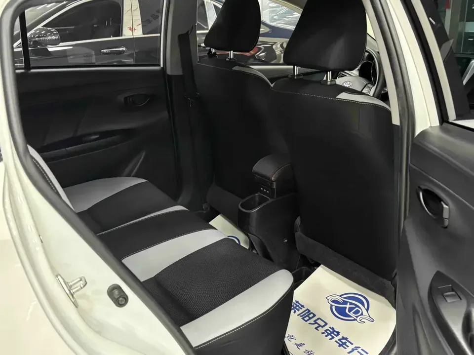 Toyota Yaris L YARiS L to dazzle 2022 X 1.5L CVTPLUS 2022 — thumbnail 3