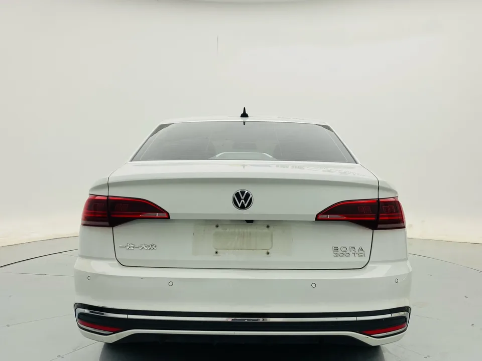 Volkswagen Bora Bora 2023 200TSI DSG Intelligent Driving Edition 2022 — thumbnail 2