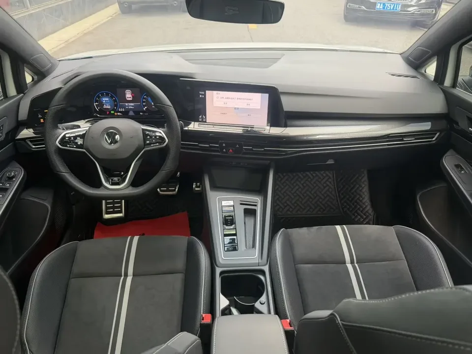 Volkswagen Golf golf 2021 280TSI DSG R-Line 2022 — thumbnail 3