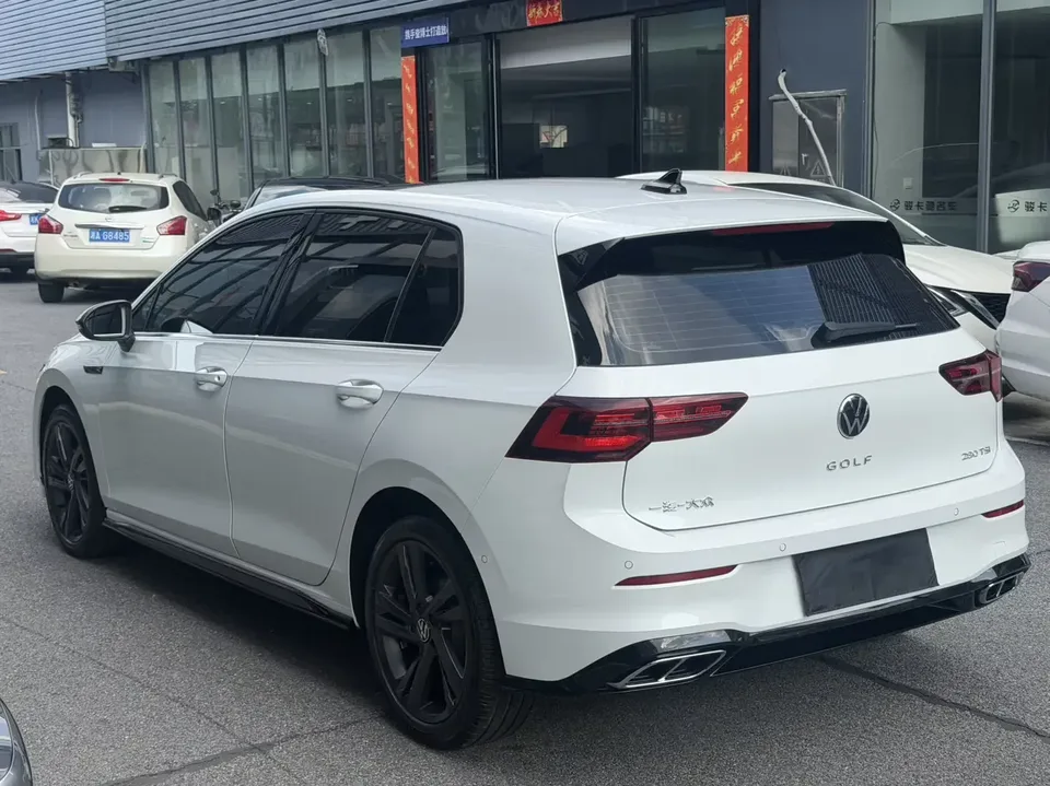 Volkswagen Golf golf 2021 280TSI DSG R-Line 2022 — thumbnail 4