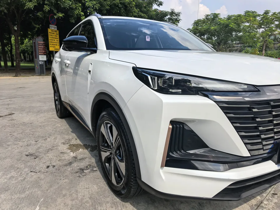 Changan CS55 Plus Changan CS55 PLUS 2022 Second generation 1.5T DCT Excellence 2023 — thumbnail 3
