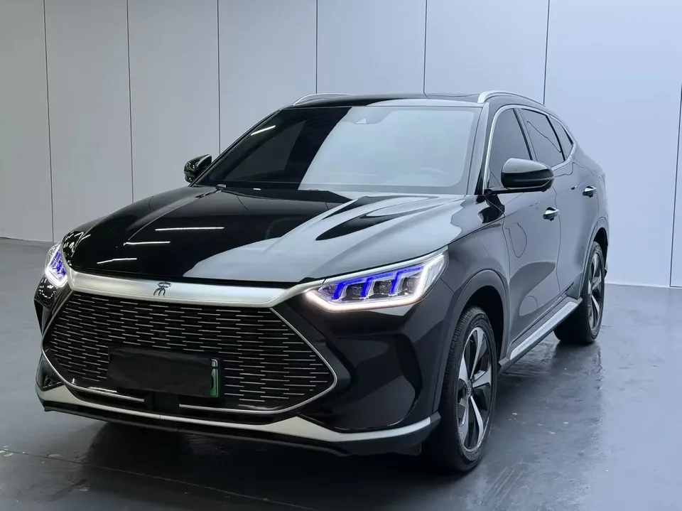 BYD Song PLUS DM Song PLUS DM 2021 DM-i 110KM 2WD Flagship PLUS 2023 — photo 1, buy with delivery to Moscow