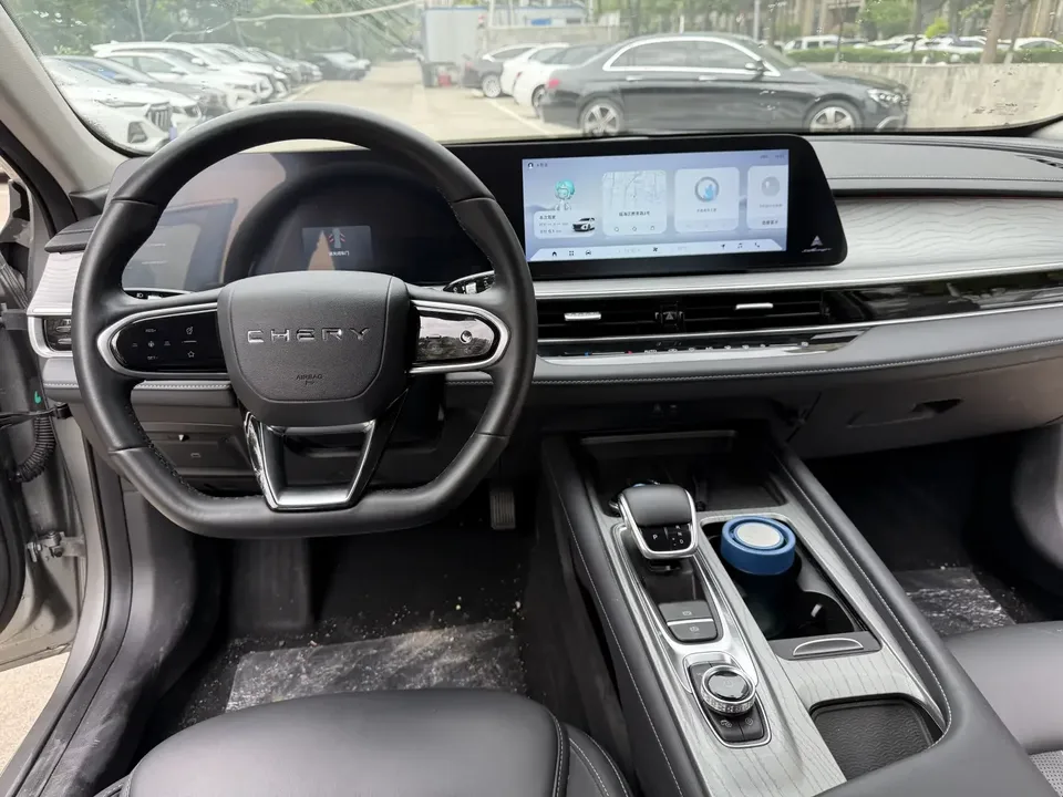 Chery Arrizo 8 Arrizo 8 2025 1.6TGDI DCT 2024 — thumbnail 5