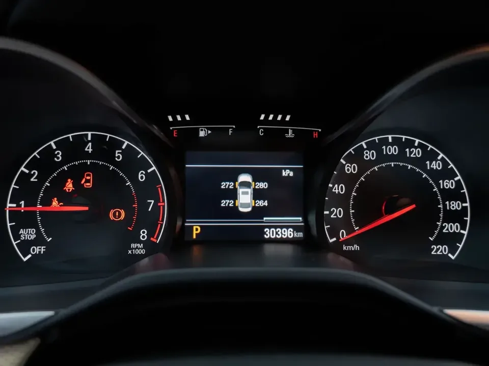 Chevrolet Monza Cruze 2022 320 Automatic Enjoy Sunroof Edition 2022 — thumbnail 5