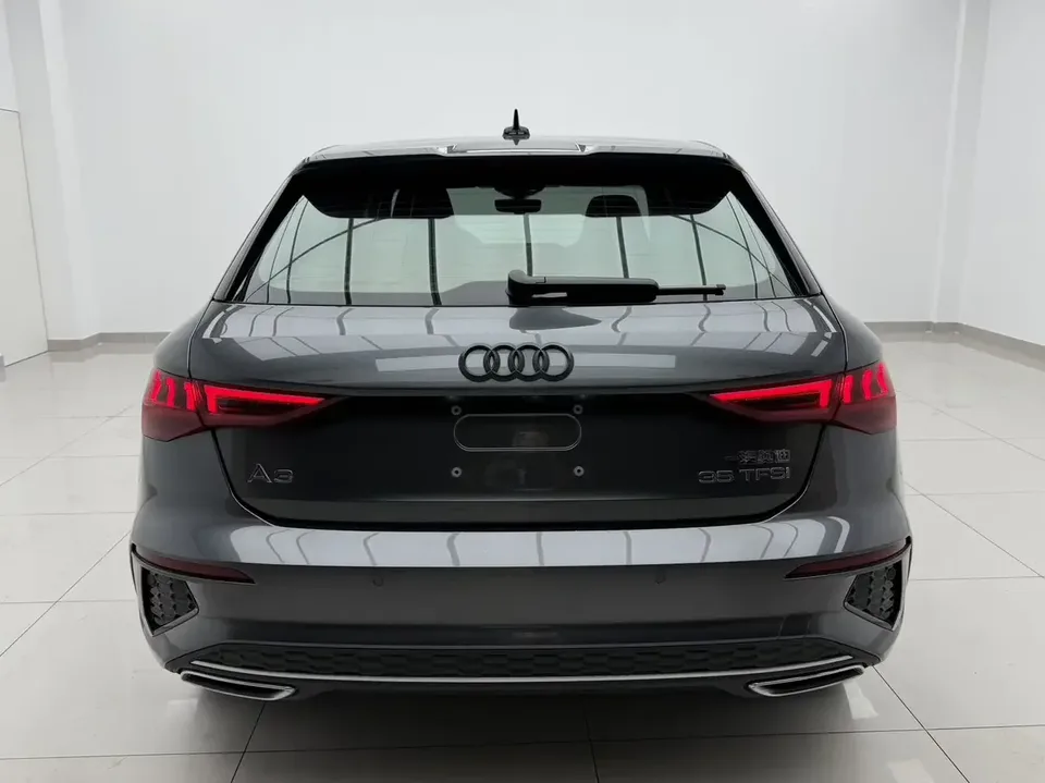 Audi A3 Audi A3 2023 Sportback 35 TFSI Stylish and sporty 2023 — thumbnail 2