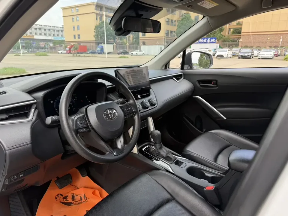 Toyota CorollaCross Corolla Sharp 2024 2.0L CVT Pioneer Edition 2024 — thumbnail 3
