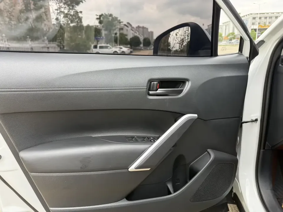 Toyota CorollaCross Corolla Sharp 2024 2.0L CVT Pioneer Edition 2024 — thumbnail 4