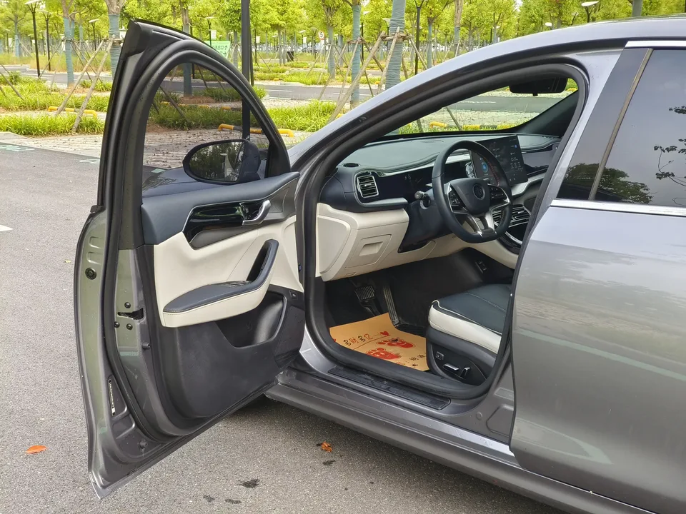 BYD Qin PLUS EV Qin PLUS EV 2021 500KM Premium 2023 — thumbnail 4