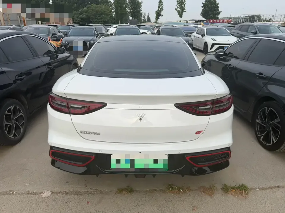 Hozon Neta GT Nezha GT 2023 580 4WD 2024 — thumbnail 2