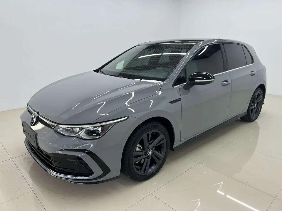 Volkswagen Golf golf 2023 280TSI DSG R-Line Lite 2023 — photo 1, buy with delivery to Moscow