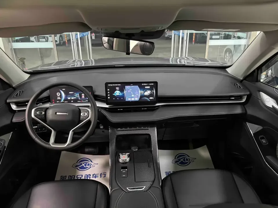 Haval H6 Haval H6 2024 1.5T Automatic 2WD Classic Edition 2025 — thumbnail 2