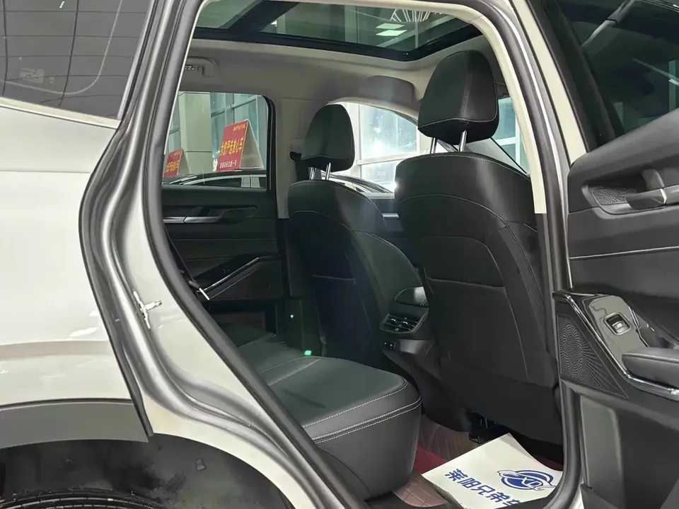 Haval H6 Haval H6 2024 1.5T Automatic 2WD Classic Edition 2025 — thumbnail 3