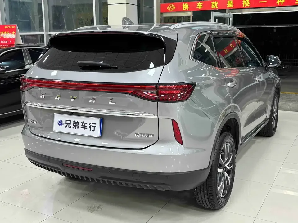 Haval H6 Haval H6 2024 1.5T Automatic 2WD Classic Edition 2025 — thumbnail 4