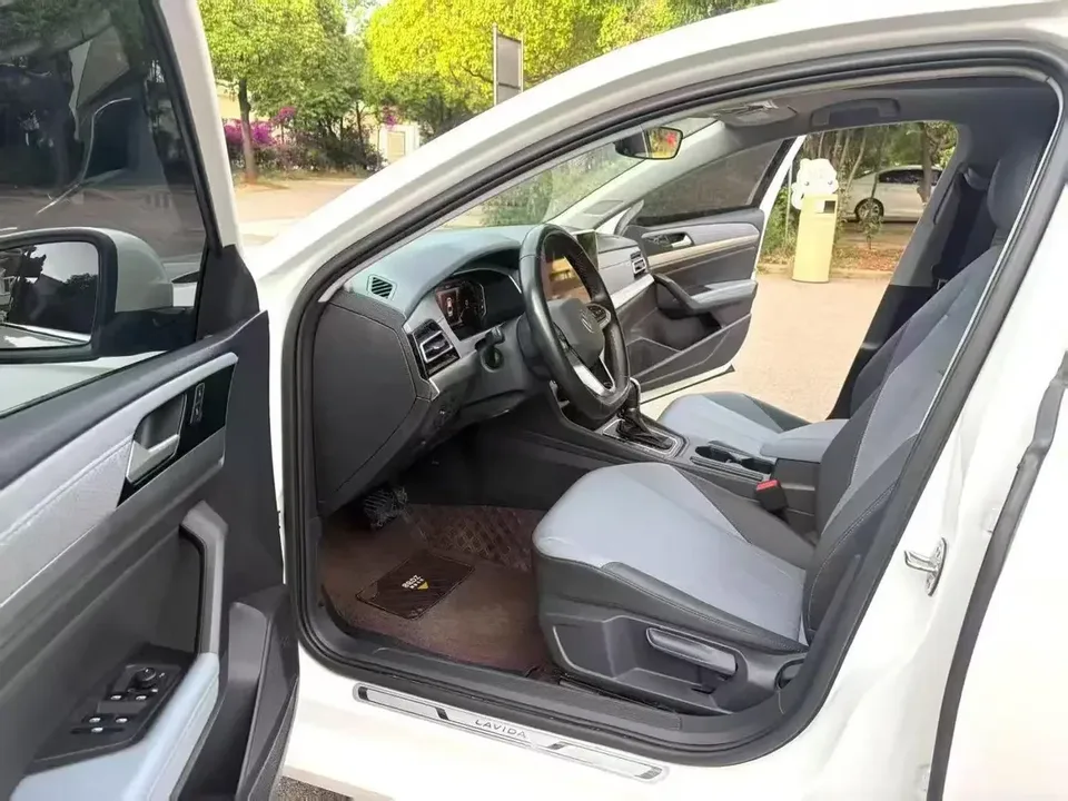 Volkswagen Lavida Lavida 2023 Modified 1.5L Automatic Deyi Edition 2023 — thumbnail 5