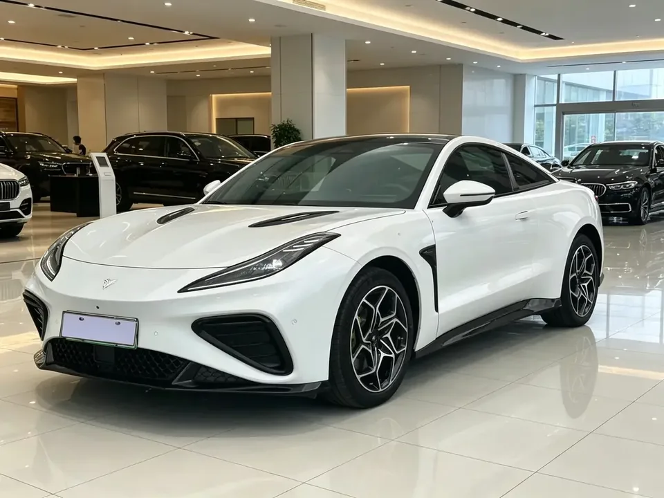 Hozon Neta GT Nezha GT 2023 Version 560 2023 — photo 1, buy with delivery to Moscow