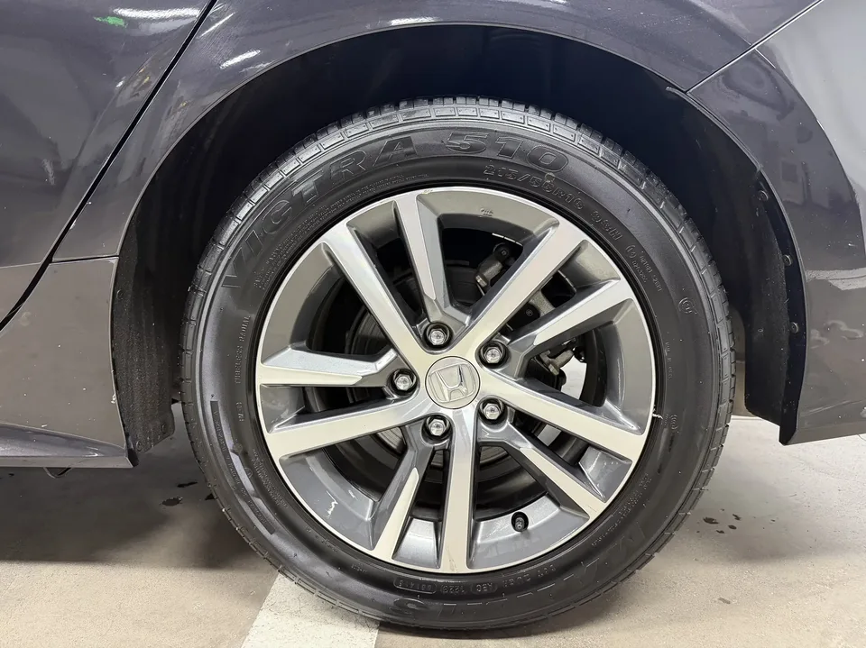 Honda Integra Style 2023 240TURBO CVT Leading Edition 2023 — thumbnail 3