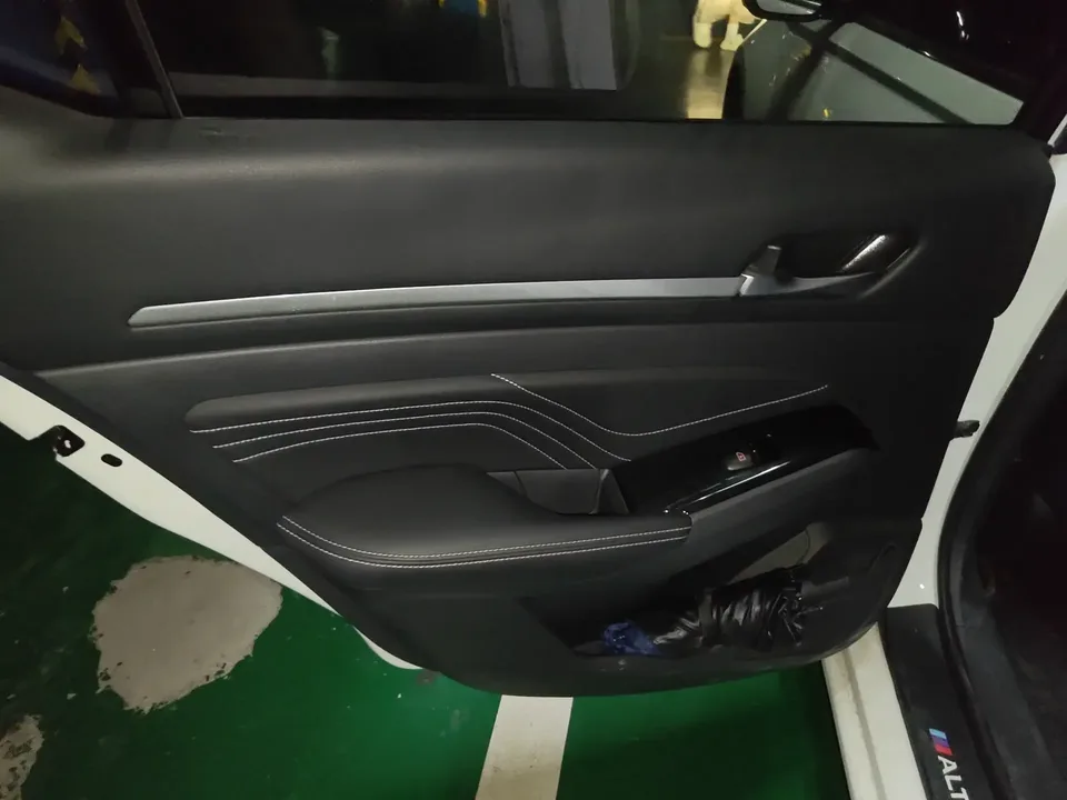 Nissan Altima Sound of nature 2022 2.0L XL-Upr Premium Edition 2023 — thumbnail 5