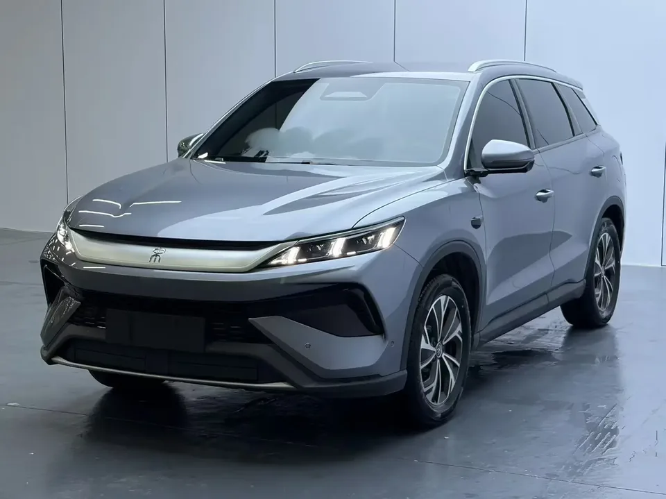 BYD Song Pro DM Song Pro DM 2026 DM-i 133KM Superior Model 2026 — photo 1, buy with delivery to Moscow