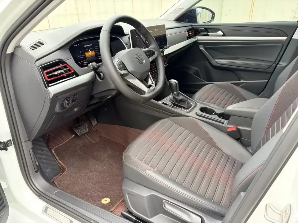 Volkswagen Lavida Lavida 2023 1.5L Automatic Fully Edition 2023 — thumbnail 4