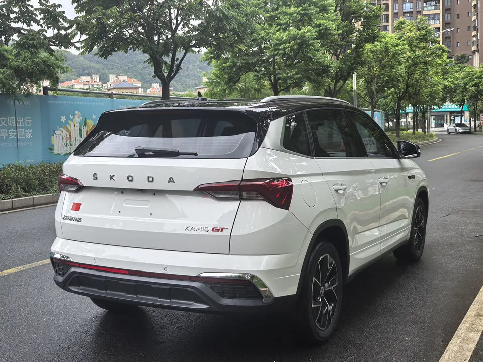 Skoda Kamiq Komic GT 2022 1.5L Automatic Premium Edition 2022 — миниатюра 2
