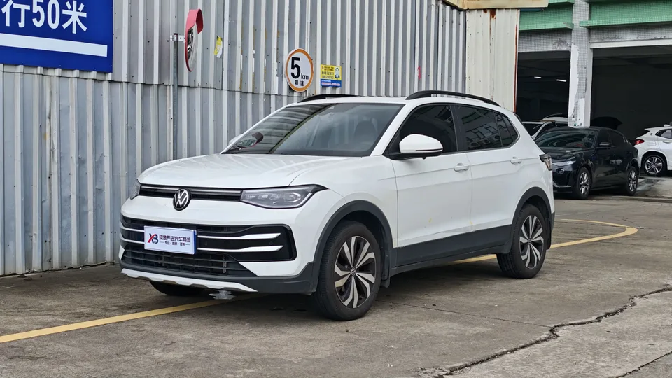 Volkswagen Tharu tuyue 2025 New 1.5L Sharp Edition 2025 — фото 1, купить с доставкой в Москву