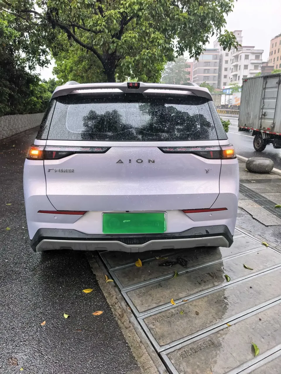 AION Y AION Y 2022 70 Intelligent Driving Edition Lithium Iron Phosphate 2022 — thumbnail 2