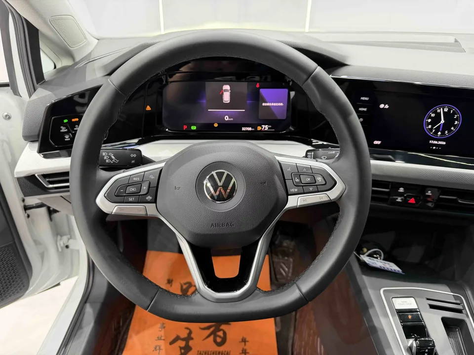 Volkswagen Golf golf 2023 280TSI DSG Pro facelift 2023 — thumbnail 5