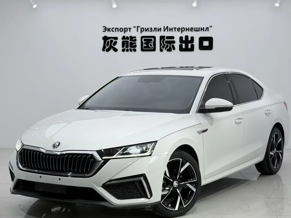 Skoda Octavia Octavia 2022 PRO TSI280 DSG Premium Edition 2023 — photo 1, buy with delivery to Moscow