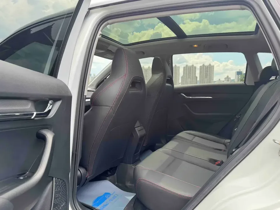 Skoda Kamiq Komic GT 2023 Modified 1.5L Automatic Premium Edition 2023 — thumbnail 5