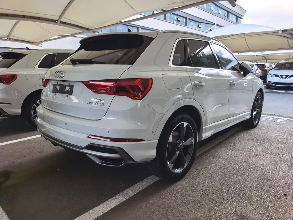Audi Q3 Audi Q3 2022 35 TFSI Stylish Dynamic 2022 — thumbnail 2