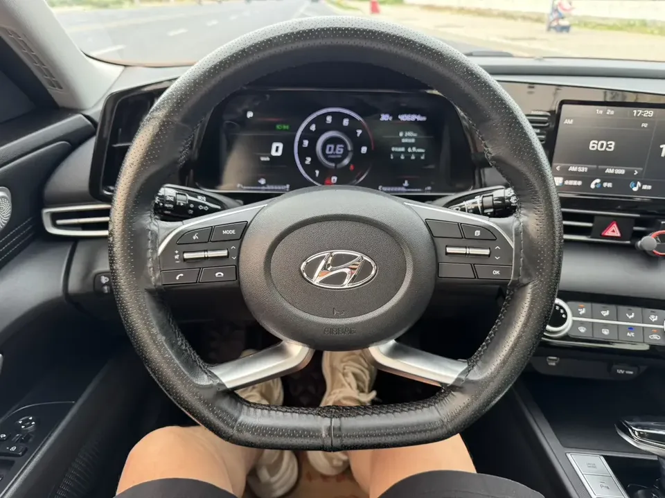 Hyundai Elantra Elantra 2022 1.5L CVT GLX Elite Edition 2022 — thumbnail 4