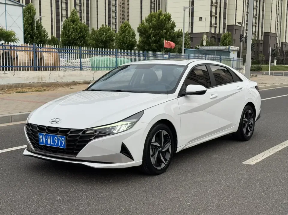 Hyundai Elantra Elantra 2022 1.5L CVT GLX Elite Edition 2022 — photo 1, buy with delivery to Moscow
