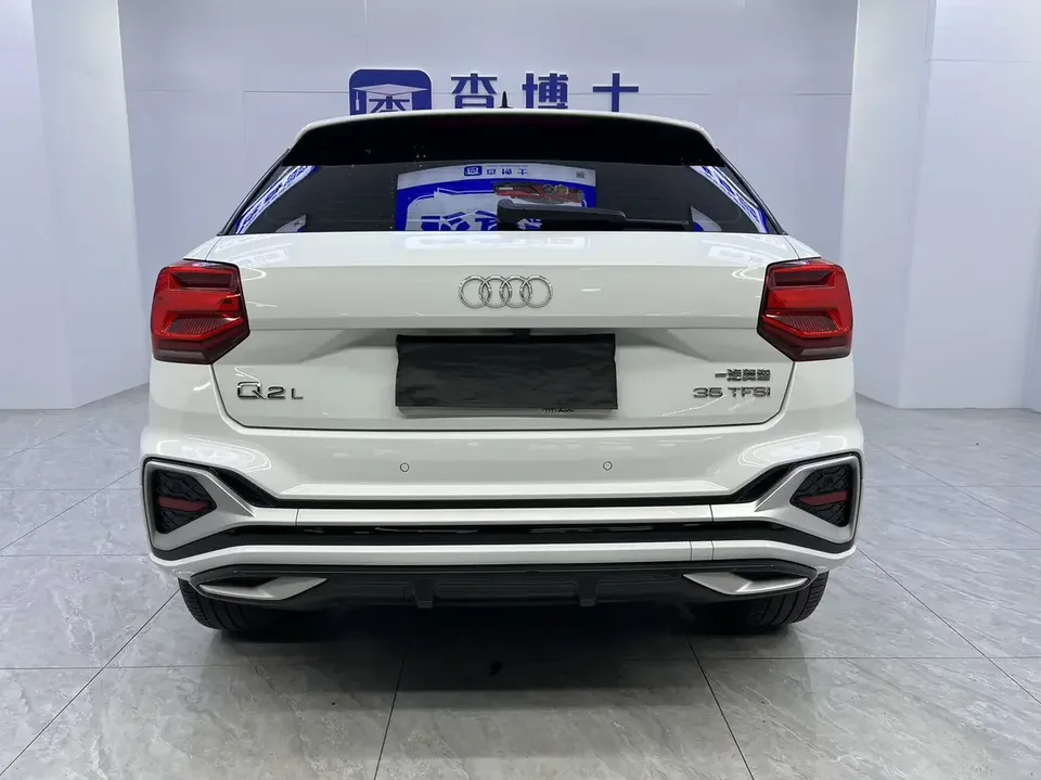 Audi Q2L Audi Q2L 2022 35 TFSI Stylish Dynamic 2023 — thumbnail 2