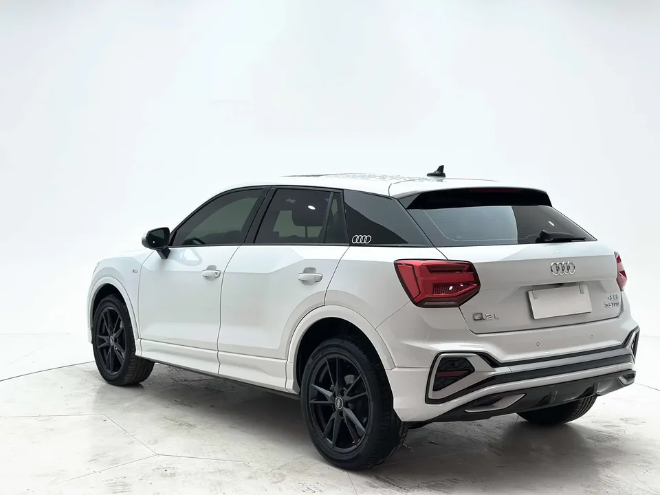 Audi Q2L Audi Q2L 2022 35 TFSI Progressive Dynamic 2022 — thumbnail 2