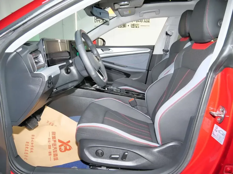 Volkswagen Lamando Lingdu 2023 Lingdu L 280TSI DSG Cool Edition 2023 — thumbnail 4