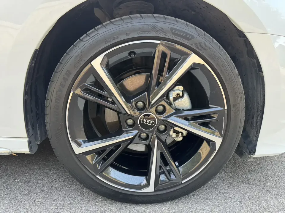 Audi A3 Audi A3 2022 Sportback 35 TFSI Stylish and sporty 2023 — thumbnail 3