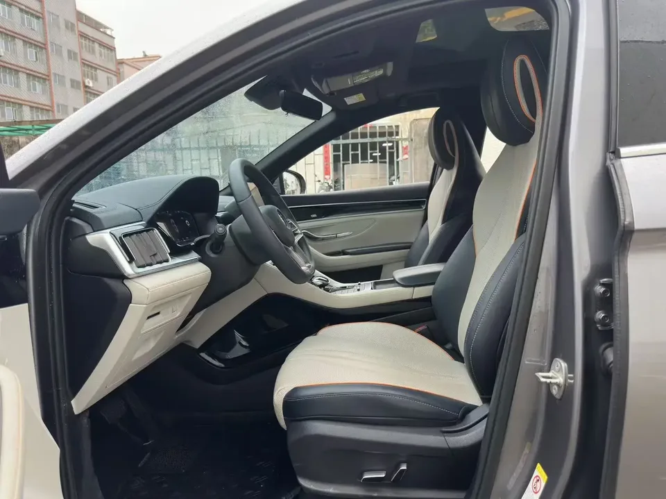 BYD Song PLUS DM Song PLUS DM 2021 DM-i 110KM 2WD Flagship 2022 — thumbnail 5